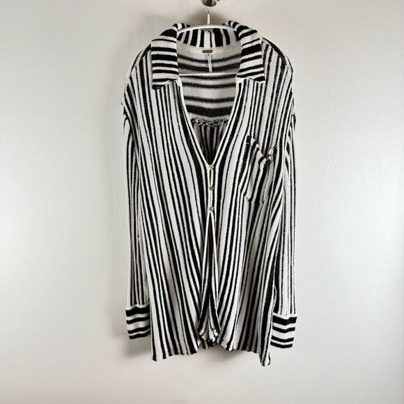 Free People Stripe Cardigan Bash Sweater oversize black & white slouchy medium - Picture 9 of 16